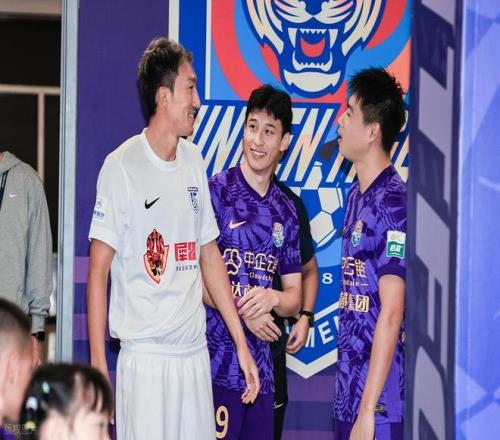 东契奇获里,夫斯赞誉,卓越表现,信誉第一